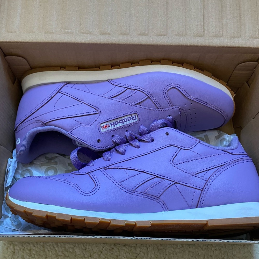 Reebok ‘Classic leather’ lilac sneaker